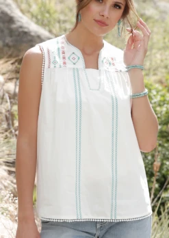 Cinch Cinch Women's White Tank Top
